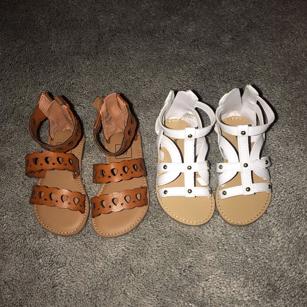 Sandal bundle size 5 infant girl
